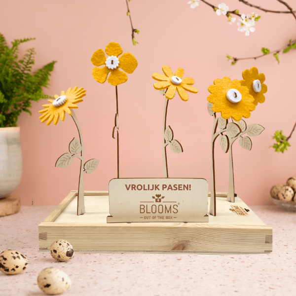 Happy Blooms 'Your logo' (vanaf 10) - Blooms out of the Box