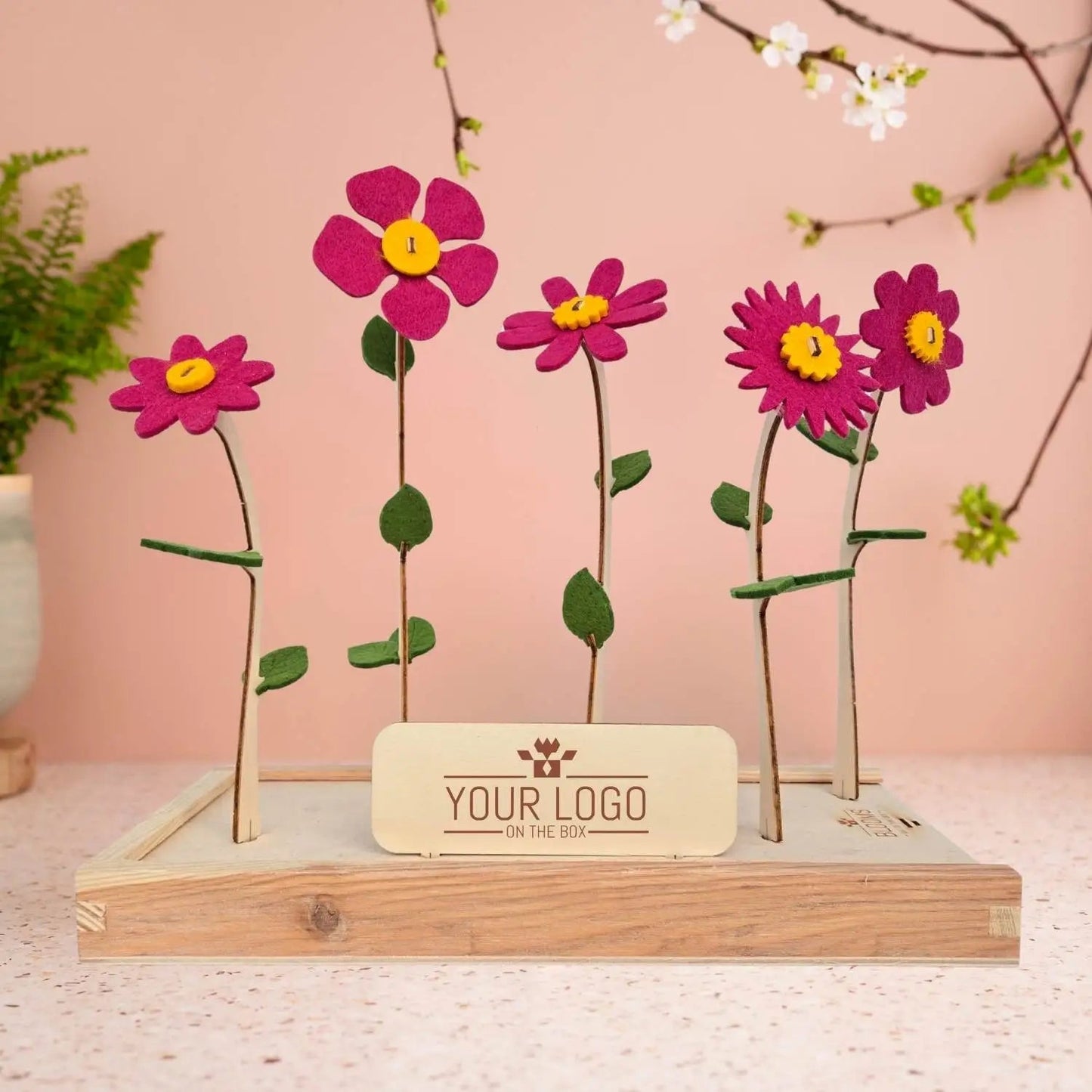 Happy Blooms 'Your logo' (vanaf 10) - Blooms out of the Box