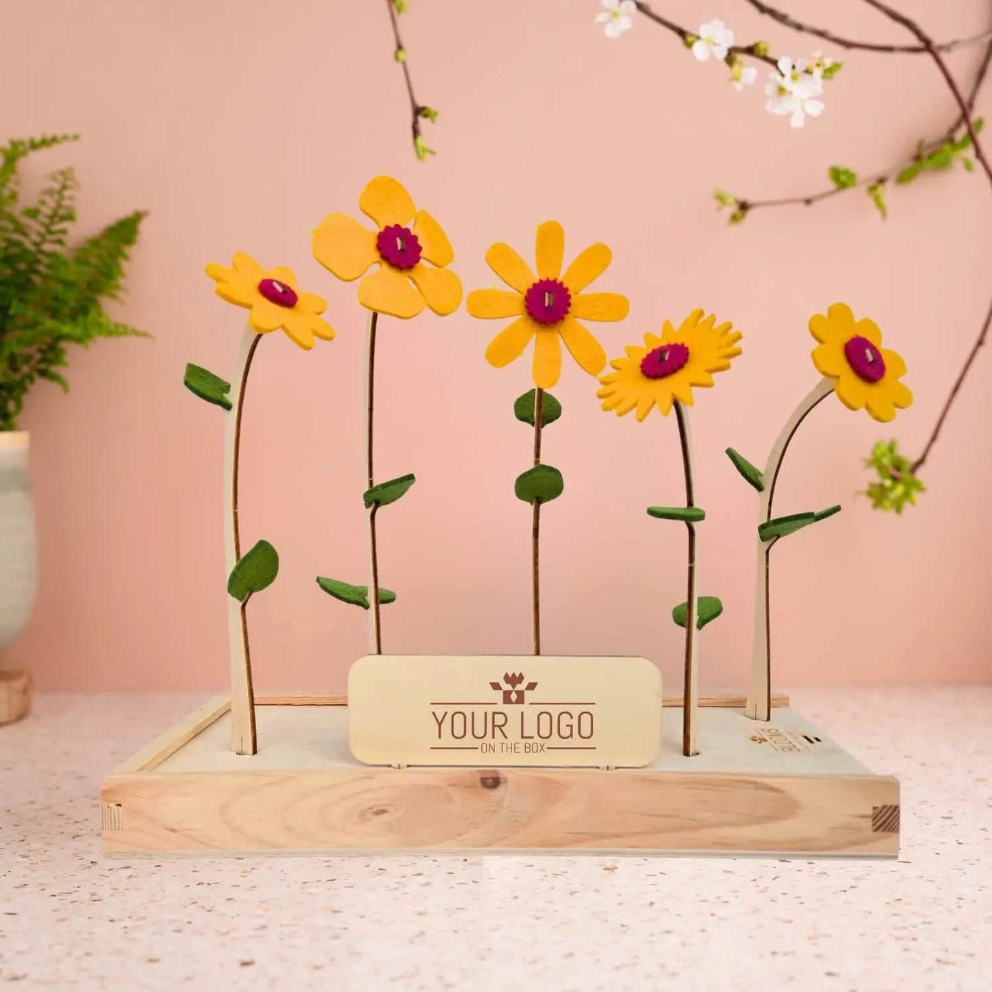 Happy Blooms 'Your logo' (vanaf 10) - Blooms out of the Box